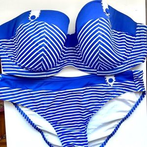 FREYA Bandeau Bikini top UK 32G/ US 32I